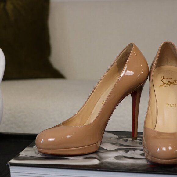 Christian Louboutin Nude Patent Leather Simple Round Toe Pumps - Picture 4 of 7